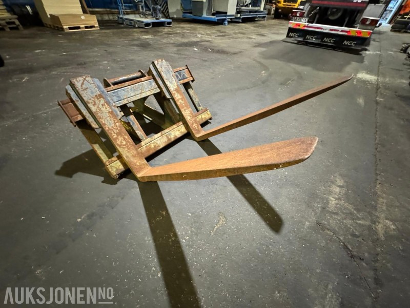 Engcon pallegafler med S60 feste - ملحقات - آلات البناء: صور 1 Engcon pallegafler med S60 feste - ملحقات - آلات البناء: صور 1