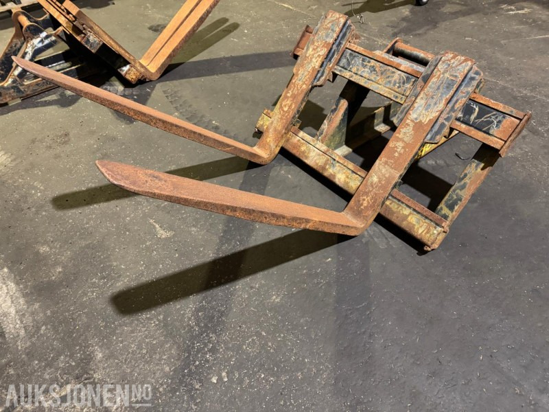 Engcon pallegafler med S60 feste - ملحقات - آلات البناء: صور 3 Engcon pallegafler med S60 feste - ملحقات - آلات البناء: صور 3