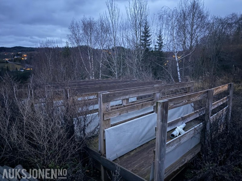 Forbrett til sau Bredde 60cm Lengde 300cm - الآلات والماكينات الزراعية: صور 3 Forbrett til sau Bredde 60cm Lengde 300cm - الآلات والماكينات الزراعية: صور 3