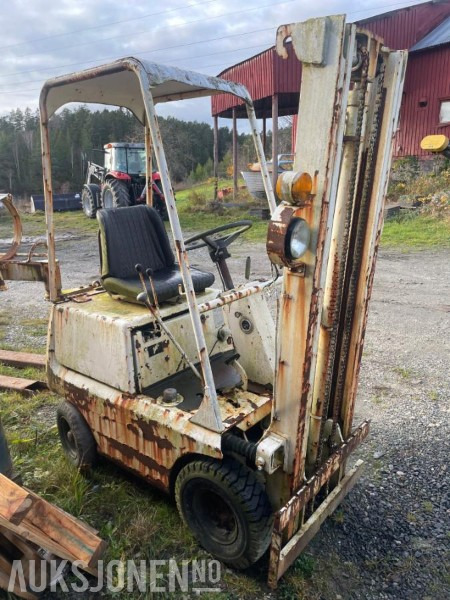 Gasstruck - Toyota Truck - معدات المناولة: صور 2 Gasstruck - Toyota Truck - معدات المناولة: صور 2