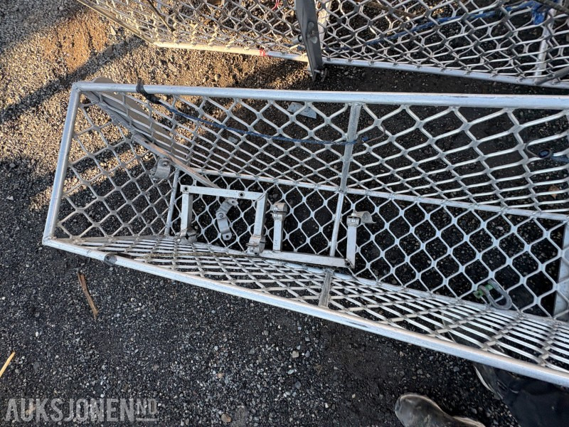 Helikopterkurver i aluminium - معدات البناء: صور 2 Helikopterkurver i aluminium - معدات البناء: صور 2