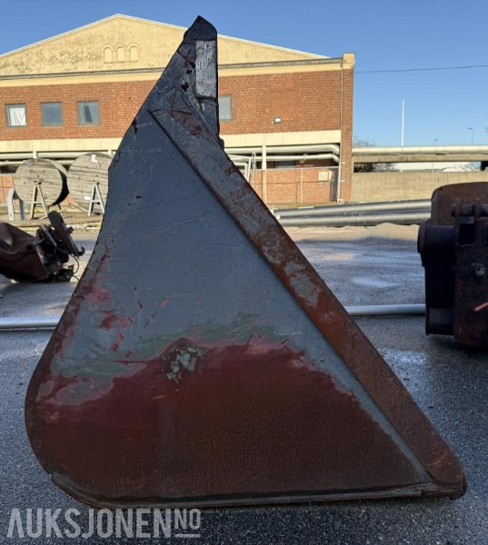 Hjullasterskuff m/store BM feste. - ملحقات - آلات البناء: صور 5 Hjullasterskuff m/store BM feste. - ملحقات - آلات البناء: صور 5