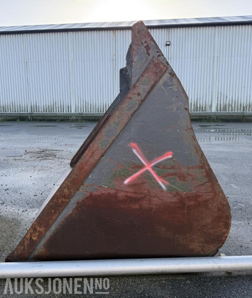 Hjullasterskuff m/store BM feste. - ملحقات - آلات البناء: صور 4 Hjullasterskuff m/store BM feste. - ملحقات - آلات البناء: صور 4