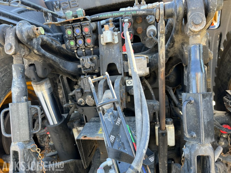 جرار JCB 4220 Icon - spakstyring - lite timer, mye utstyr: صور 20