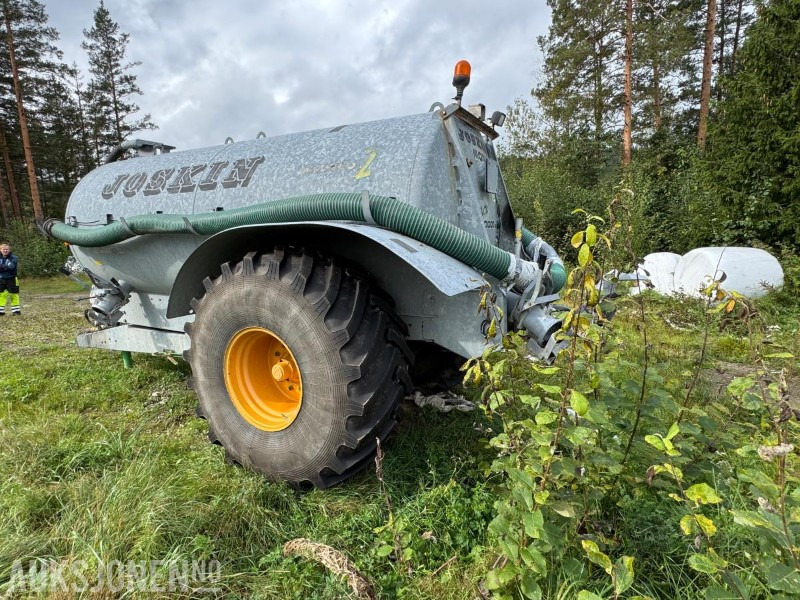 Joskin MODULO2 10000 ME vakuumvogn - الآلات والماكينات الزراعية: صور 3 Joskin MODULO2 10000 ME vakuumvogn - الآلات والماكينات الزراعية: صور 3