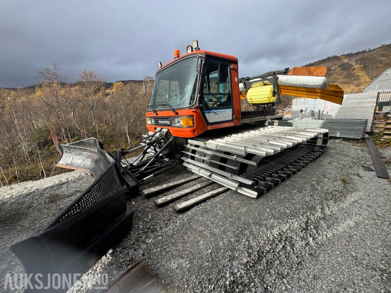 Kässbohrer Pisten Bully 200 D - Tråkkemaskin - معدات البناء: صور 4 Kässbohrer Pisten Bully 200 D - Tråkkemaskin - معدات البناء: صور 4