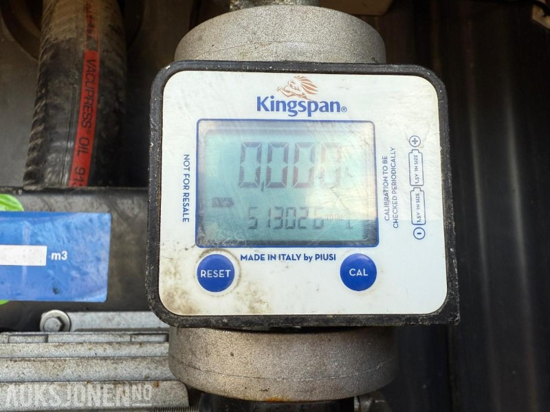 Kingspan 5000 L Dieseltank M/telleverk og slange - ملحقات - آلات البناء: صور 5 Kingspan 5000 L Dieseltank M/telleverk og slange - ملحقات - آلات البناء: صور 5