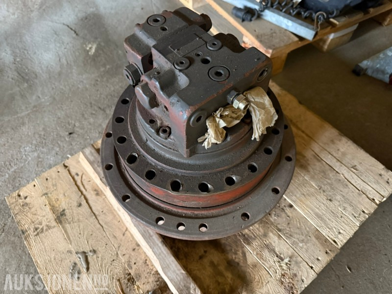 New Holland 135 Komplett Beltemotor - معدات البناء: صور 1 New Holland 135 Komplett Beltemotor - معدات البناء: صور 1