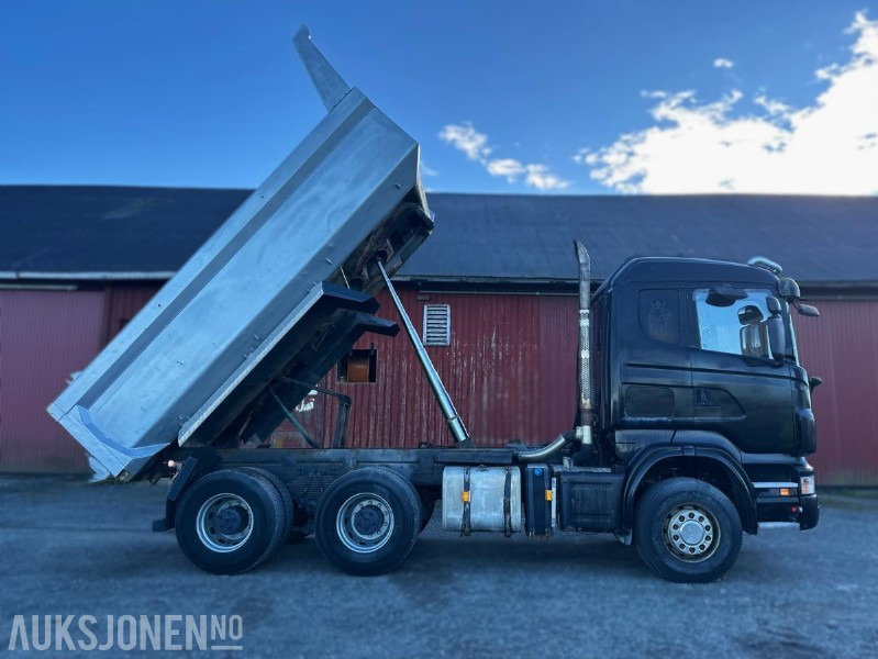 Scania R620 6x4 Tippbil – 2007 – 620 hk V8 – Maur Bilpåbygg - قلابات: صور 5 Scania R620 6x4 Tippbil – 2007 – 620 hk V8 – Maur Bilpåbygg - قلابات: صور 5