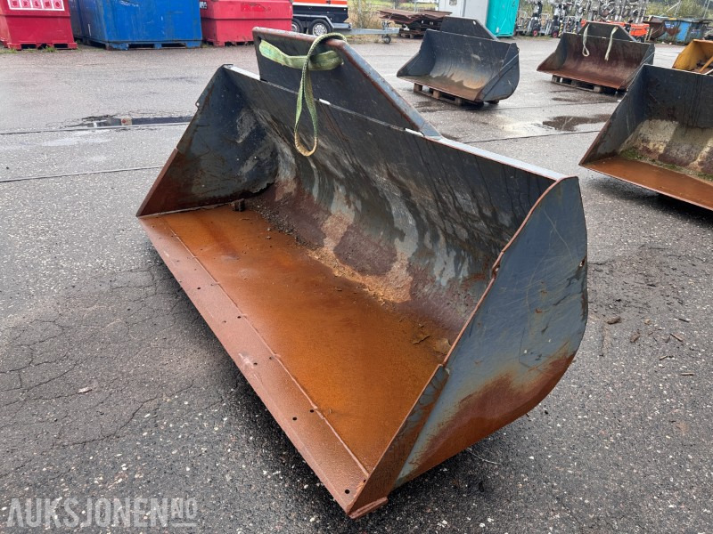 Skuffe til Merlo teleskoptruck - ملحقات - آلات البناء: صور 5 Skuffe til Merlo teleskoptruck - ملحقات - آلات البناء: صور 5