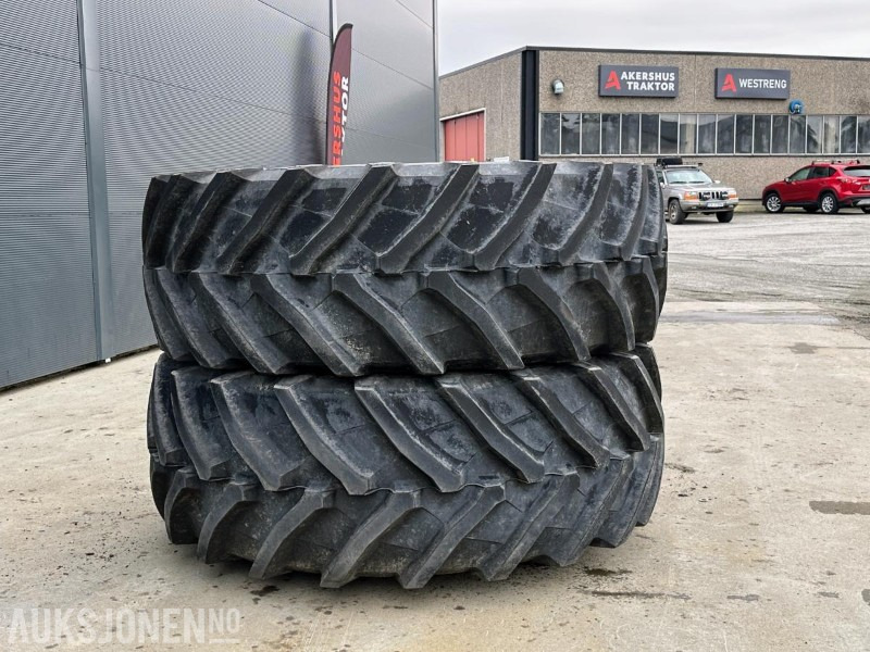 TRELLEBORG TM800 HJULSETT 650/65 R 42 + 540/65 R 30 - جرار: صور 4 TRELLEBORG TM800 HJULSETT 650/65 R 42 + 540/65 R 30 - جرار: صور 4