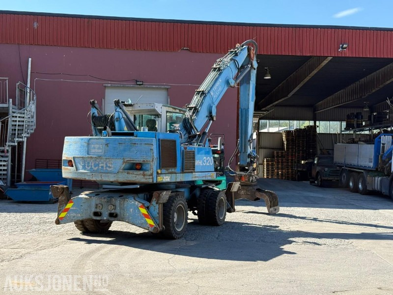 Terex Fuchs MHL 320 hjulgraver / materialhåndteringsmaskin med sorteringsgrabb - حفارة: صور 5 Terex Fuchs MHL 320 hjulgraver / materialhåndteringsmaskin med sorteringsgrabb - حفارة: صور 5