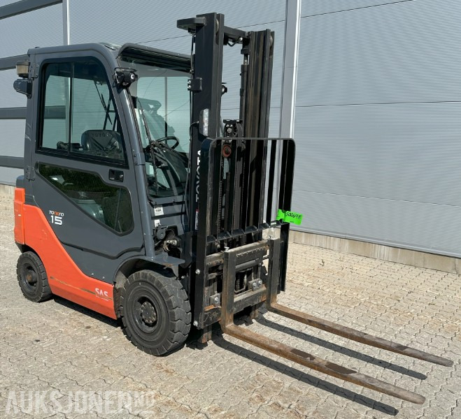 Toyota 42-8FDF15 - معدات المناولة: صور 4 Toyota 42-8FDF15 - معدات المناولة: صور 4