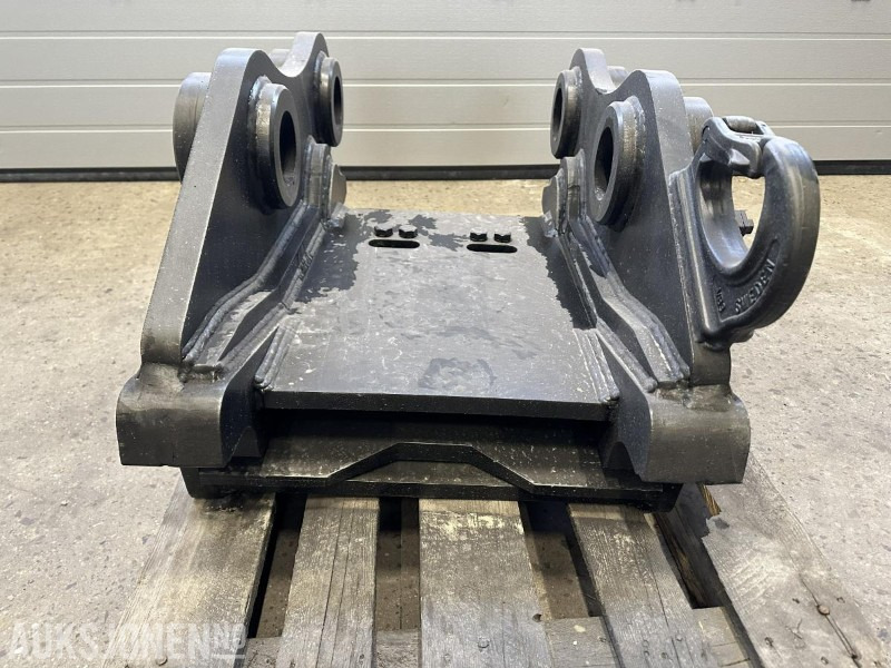 UBRUKT Götene Hydraulisk HK-feste G90 - ملحقات - آلات البناء: صور 3 UBRUKT Götene Hydraulisk HK-feste G90 - ملحقات - آلات البناء: صور 3