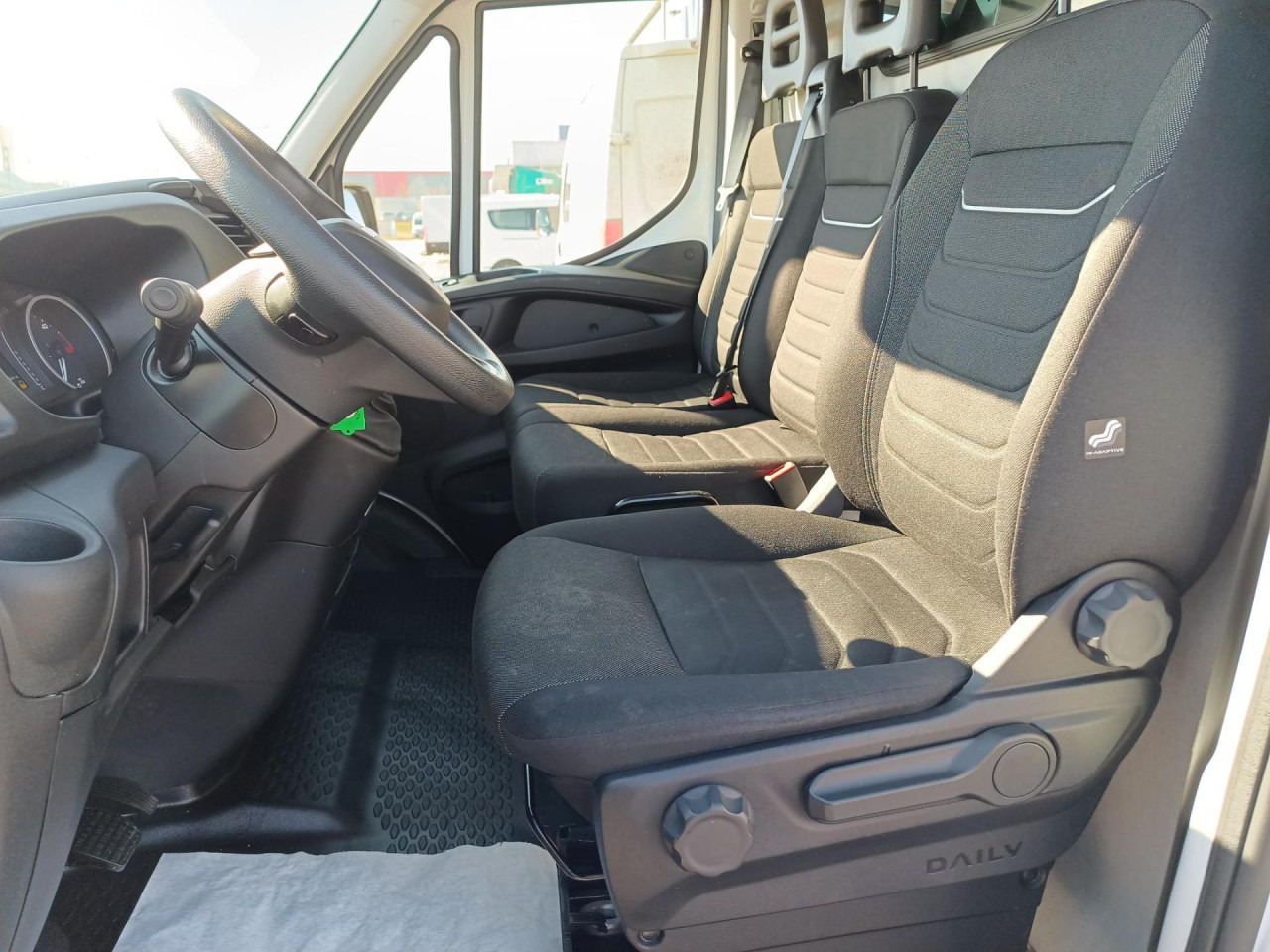 IVECO Daily 35S16A8V - فان: صور 2 IVECO Daily 35S16A8V - فان: صور 2