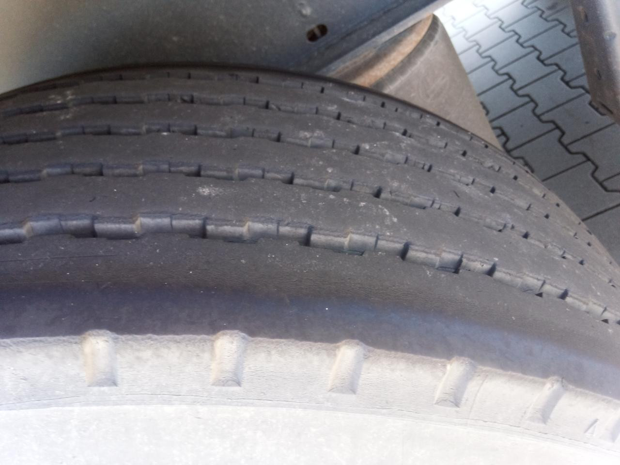 KOEGEL S24 - الخيمة نصف مقطورة: صور 5 KOEGEL S24 - الخيمة نصف مقطورة: صور 5