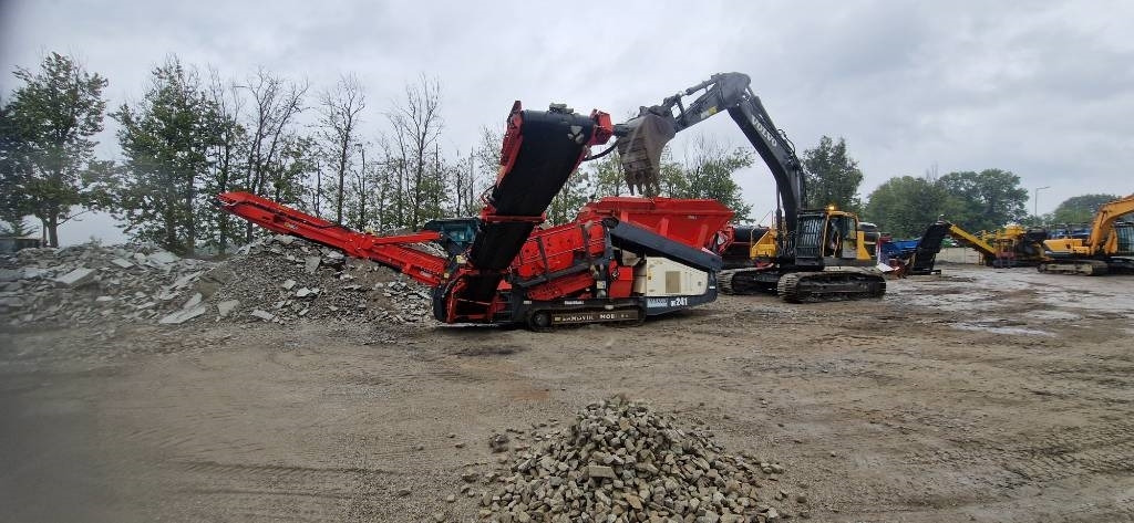 Sandvik QE 241 - غربال: صور 2 Sandvik QE 241 - غربال: صور 2