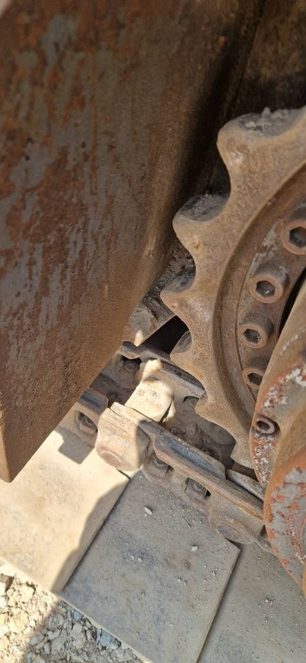 كسارة متحركه Sandvik QJ 341: صور 12