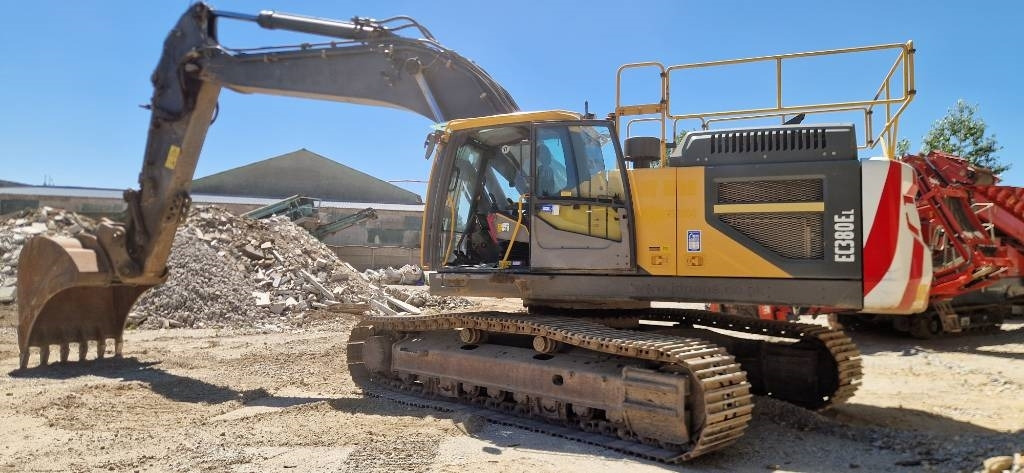 Volvo EC 380 EL - حفارات زحافة: صور 4 Volvo EC 380 EL - حفارات زحافة: صور 4