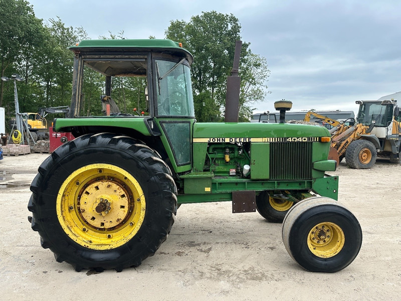 John Deere 4040 AIRCO - جرار: صور 4 John Deere 4040 AIRCO - جرار: صور 4
