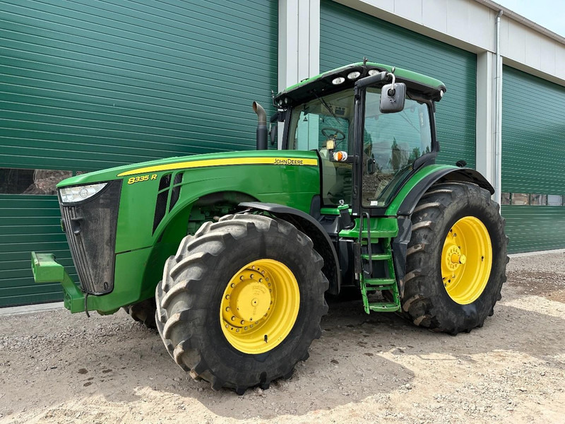 John Deere 8335R AutoPower - جرار: صور 1 John Deere 8335R AutoPower - جرار: صور 1