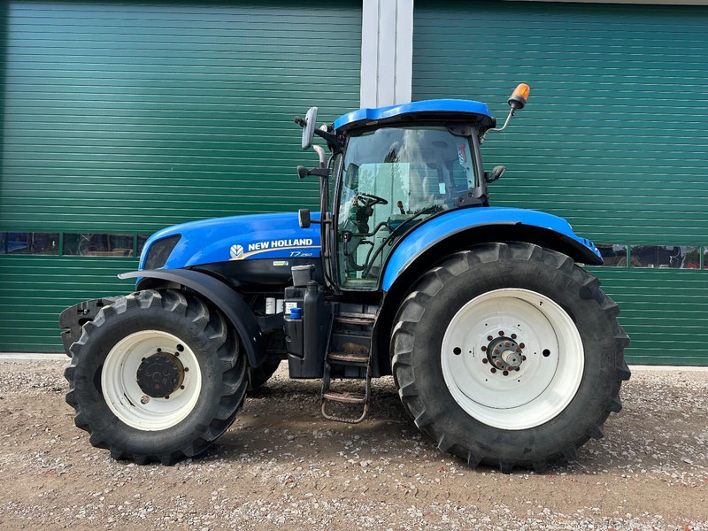 New Holland T7.250 Power Command - جرار: صور 3 New Holland T7.250 Power Command - جرار: صور 3