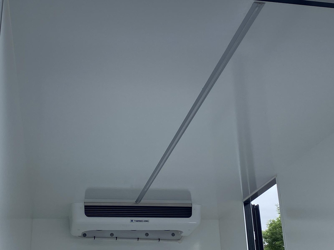 الشاحنات الصغيرة المبردة جديد MAN TGE 3.180 TIEFKÜHLKOFFER ATP -20C 4100mm: صور 15 الشاحنات الصغيرة المبردة جديد MAN TGE 3.180 TIEFKÜHLKOFFER ATP -20C 4100mm: صور 15