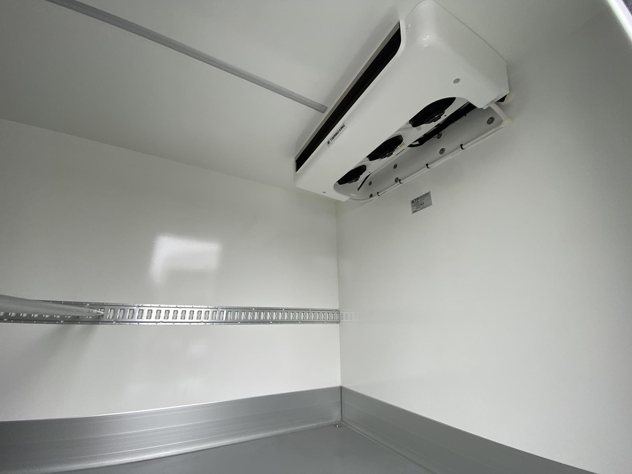 الشاحنات الصغيرة المبردة جديد MAN TGE 3.180 TIEFKÜHLKOFFER ATP -20C 4100mm: صور 8 الشاحنات الصغيرة المبردة جديد MAN TGE 3.180 TIEFKÜHLKOFFER ATP -20C 4100mm: صور 8