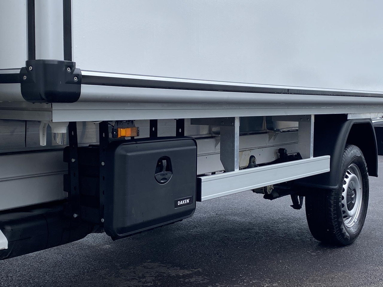 الشاحنات الصغيرة المبردة جديد MAN TGE 3.180 TIEFKÜHLKOFFER ATP -20C 4100mm: صور 29 الشاحنات الصغيرة المبردة جديد MAN TGE 3.180 TIEFKÜHLKOFFER ATP -20C 4100mm: صور 29