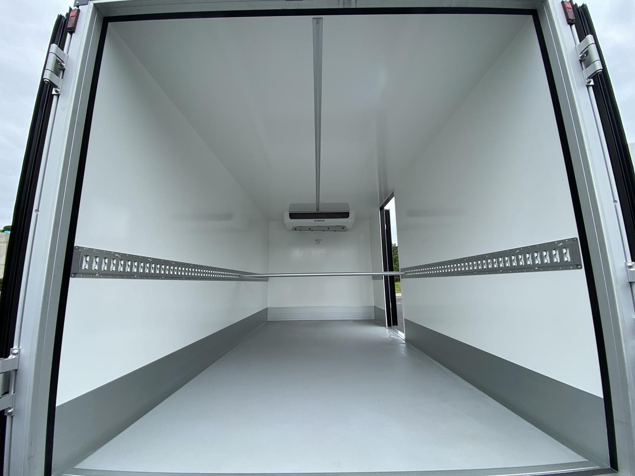 الشاحنات الصغيرة المبردة جديد MAN TGE 3.180 TIEFKÜHLKOFFER ATP -20C 4100mm: صور 6 الشاحنات الصغيرة المبردة جديد MAN TGE 3.180 TIEFKÜHLKOFFER ATP -20C 4100mm: صور 6