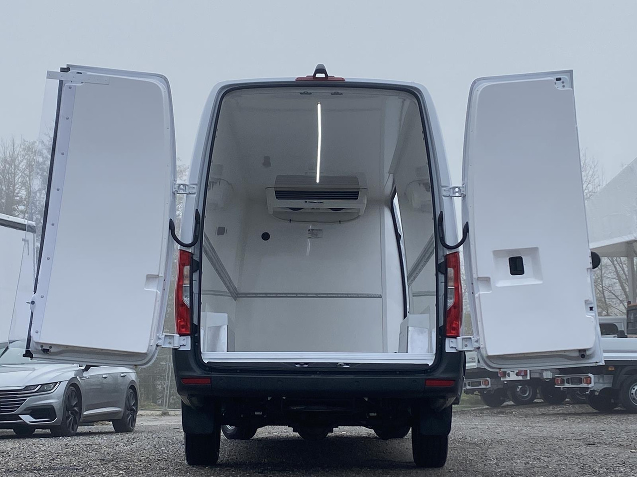 الشاحنات الصغيرة المبردة جديد MERCEDES-BENZ SPRINTER 317 CDI L4H3 170PS AUTOMATIK FRISCHDIENST + KONVEKTA FK 3022 12-220V: صور 12