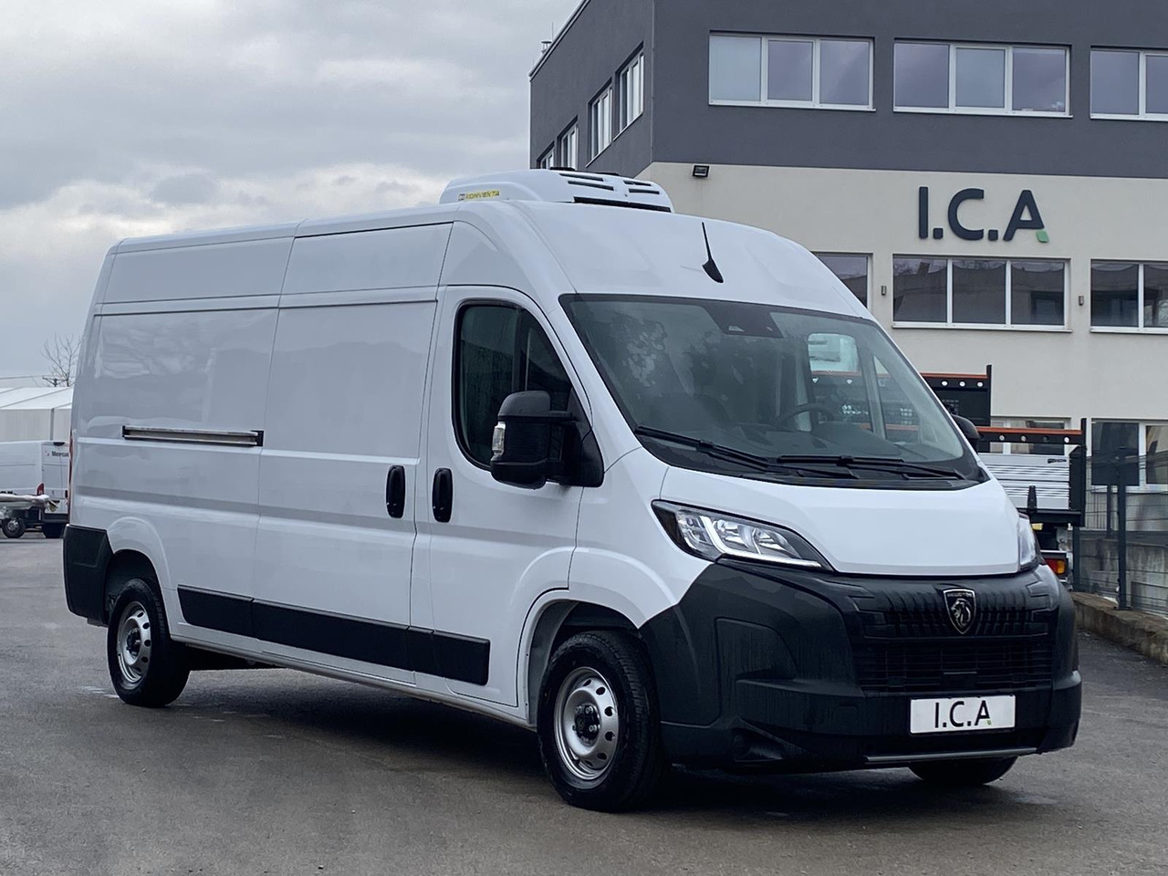 PEUGEOT BOXER L3H2 180PS CONFORT 335 / FRISCHDIENST BIS 0 + KONVEKTA FK2321 12-230V - الشاحنات الصغيرة المبردة: صور 1 PEUGEOT BOXER L3H2 180PS CONFORT 335 / FRISCHDIENST BIS 0 + KONVEKTA FK2321 12-230V - الشاحنات الصغيرة المبردة: صور 1