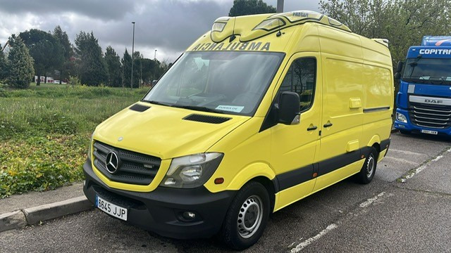 Mercedes Benz AMBULANCE Lot of 10 units Sprinter 313 CDI Automatic - فان: صور 1 Mercedes Benz AMBULANCE Lot of 10 units Sprinter 313 CDI Automatic - فان: صور 1