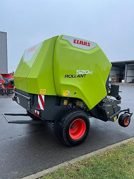 Claas ROLLANT 520 RC - مكبس القش الدائري: صور 3 Claas ROLLANT 520 RC - مكبس القش الدائري: صور 3