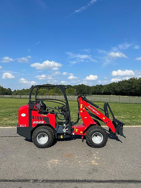 Schäffer 2028 SLT - لودر مفصلي صغير: صور 1 Schäffer 2028 SLT - لودر مفصلي صغير: صور 1