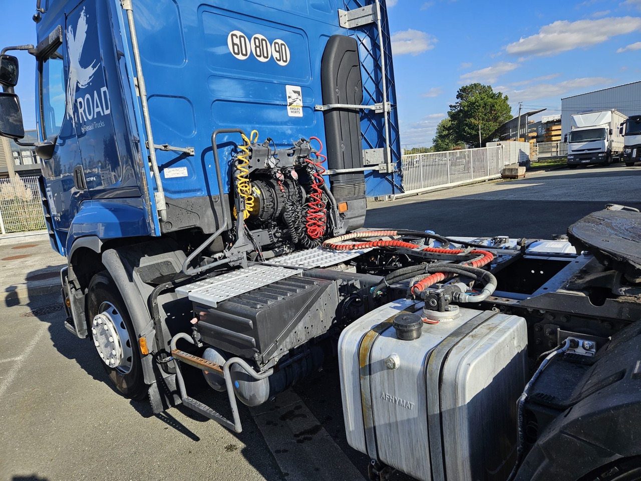 Renault p460 dxi lander - شاحنة جرار: صور 4 Renault p460 dxi lander - شاحنة جرار: صور 4