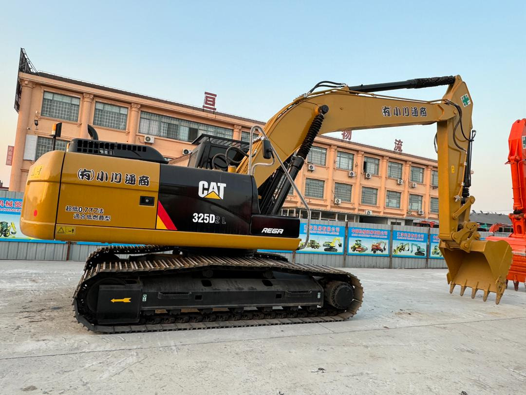 Caterpillar 325 CAT CAT 325D 325D2 330D 329D 320D 320D2 320GC - لودر: صور 3 Caterpillar 325 CAT CAT 325D 325D2 330D 329D 320D 320D2 320GC - لودر: صور 3