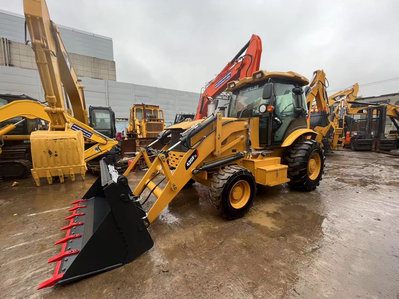 حفار متعدد الاستخدام جديد Caterpillar 420F Backhoe CAT 420F2 New or Used JCB 3CX 4CX Read to Ship: صور 7