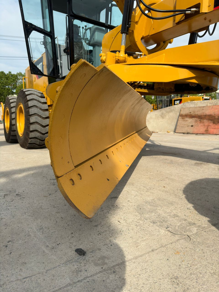 تأجير Caterpillar CAT 140H 140K Grader Secondhand High Quality Used Motor Grader for Sale Caterpillar CAT 140H 140K Grader Secondhand High Quality Used Motor Grader for Sale: صور 13 تأجير Caterpillar CAT 140H 140K Grader Secondhand High Quality Used Motor Grader for Sale Caterpillar CAT 140H 140K Grader Secondhand High Quality Used Motor Grader for Sale: صور 13