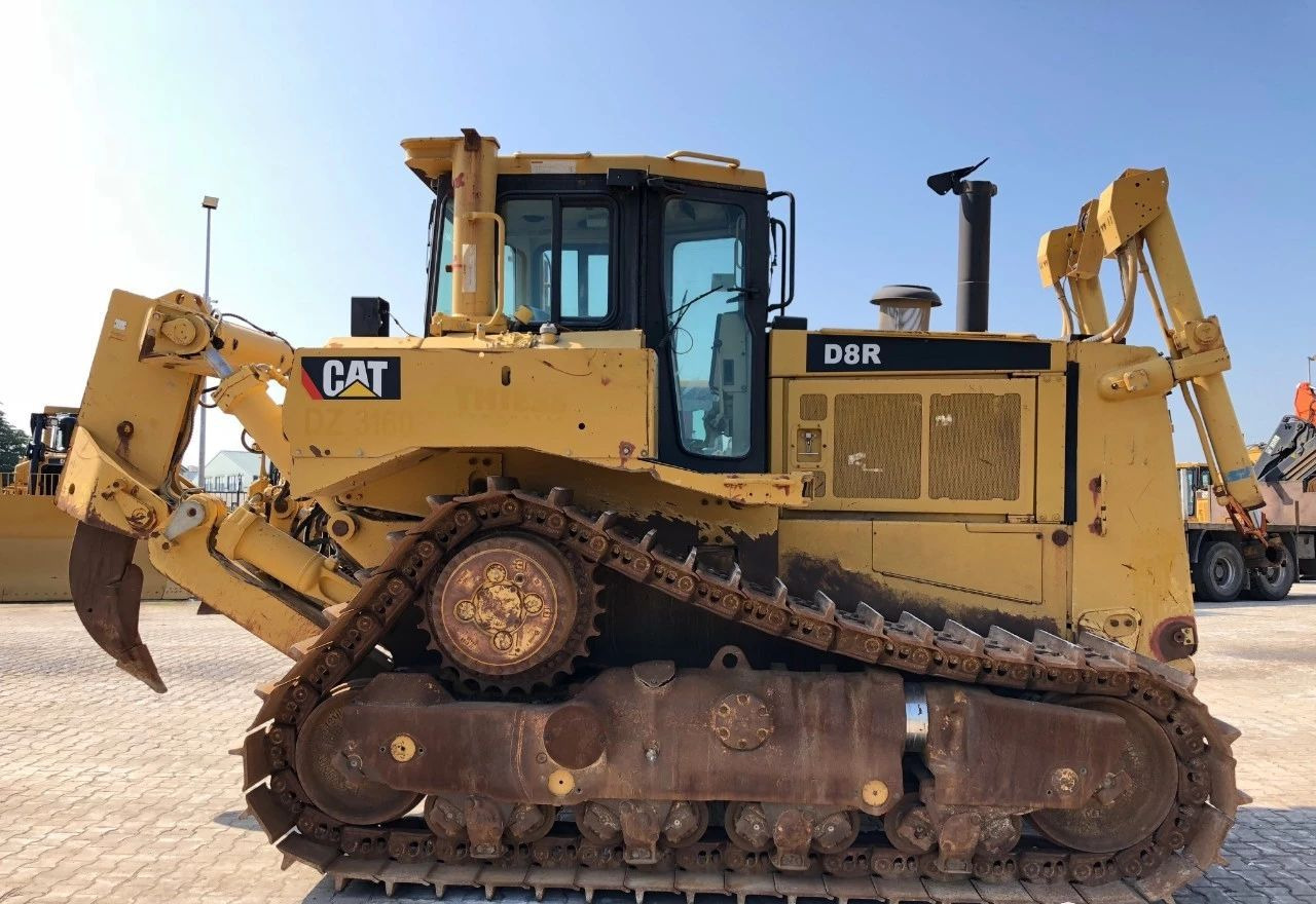 Caterpillar CAT D8R D8T Used Bulldozer D9R D7R D7G D7H D7E D6G D6R D6H Secondhand Bulldozers - بلدوزر: صور 4 Caterpillar CAT D8R D8T Used Bulldozer D9R D7R D7G D7H D7E D6G D6R D6H Secondhand Bulldozers - بلدوزر: صور 4