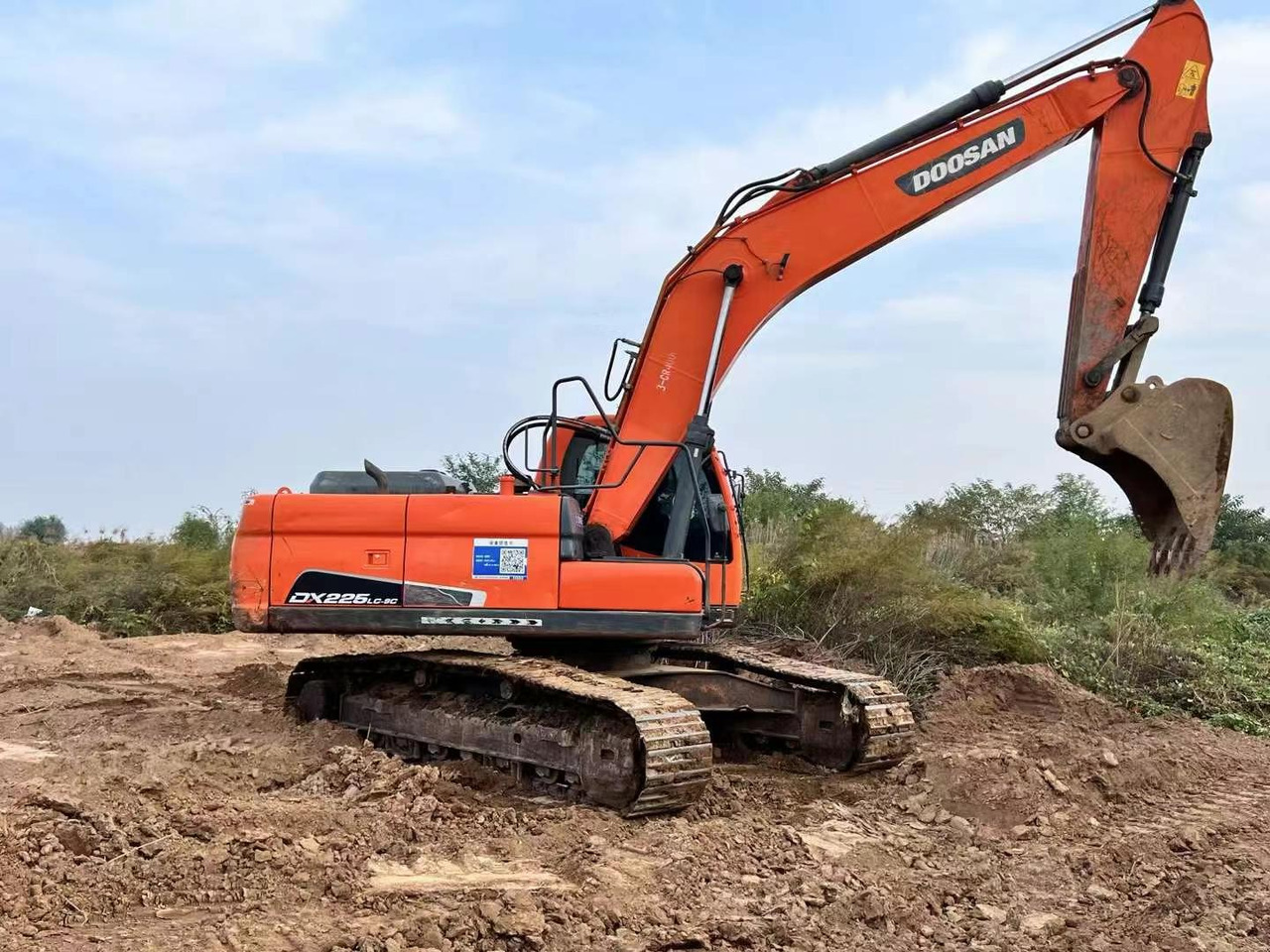 Doosan Used Excavator 225 DX225 DX300 DH150 DX300 DX420 DX520 for Sale - حفارات زحافة: صور 4 Doosan Used Excavator 225 DX225 DX300 DH150 DX300 DX420 DX520 for Sale - حفارات زحافة: صور 4