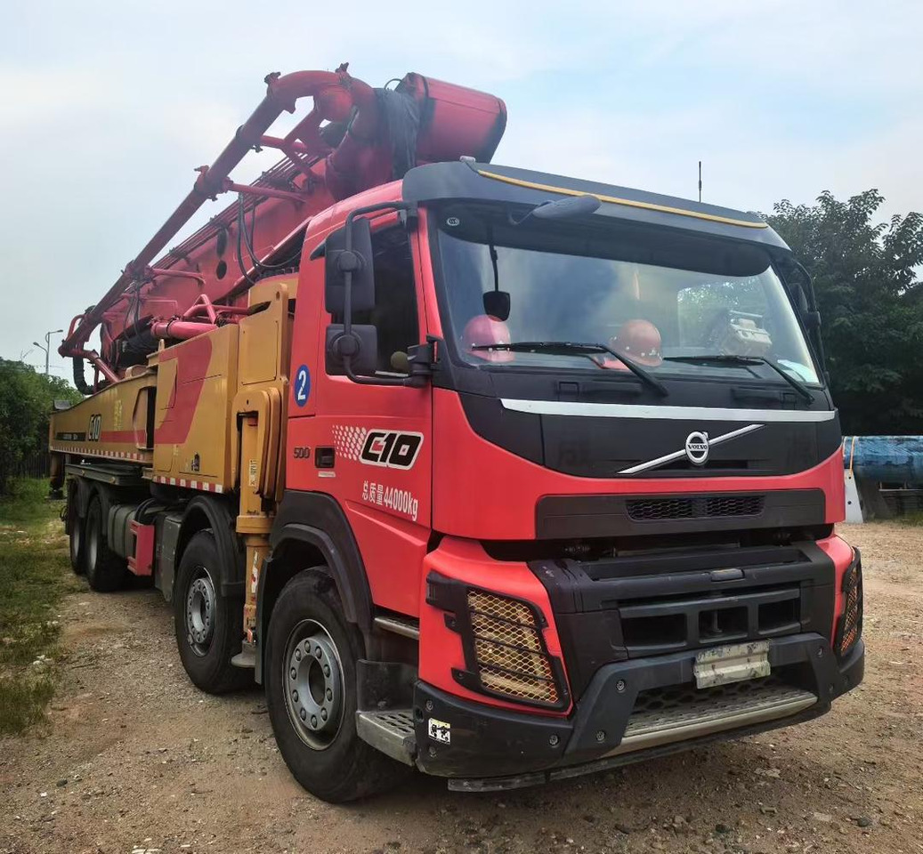 VOLVO 62 Meters Original Concrete Pump Truck Construction Machinery Cement Pumping Equipment Mounted Concrete Pump Truck - معدات الخرسانة: صور 2 VOLVO 62 Meters Original Concrete Pump Truck Construction Machinery Cement Pumping Equipment Mounted Concrete Pump Truck - معدات الخرسانة: صور 2