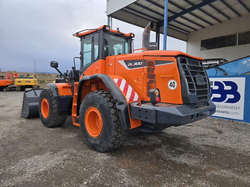 Doosan DL300-5 - اللودر بعجل: صور 2 Doosan DL300-5 - اللودر بعجل: صور 2