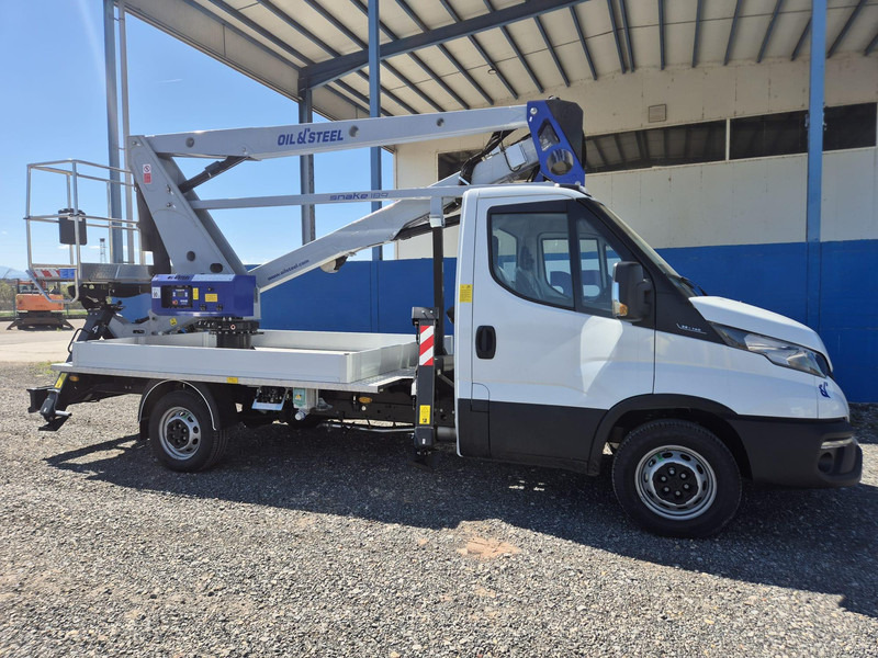 Iveco 35-140 Oil & Steel Snake 189 - شاحنة, شاحنة كرين: صور 2 Iveco 35-140 Oil & Steel Snake 189 - شاحنة, شاحنة كرين: صور 2