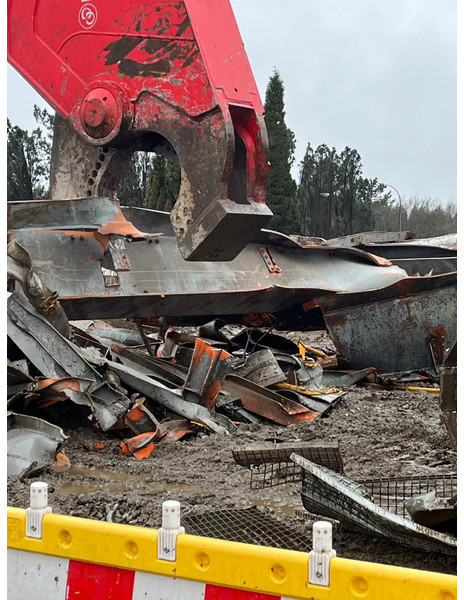حفارات زحافة Liebherr R970 SDH: صور 15