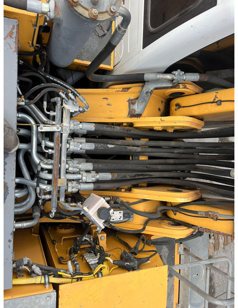حفارات زحافة Liebherr R970 SDH: صور 17