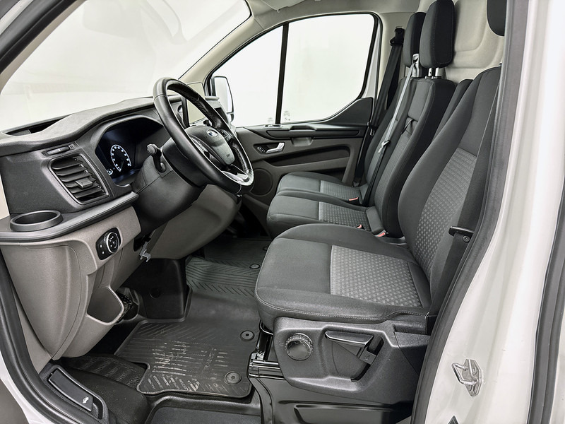 Ford Transit Custom 300 2.0 TDCI L2H1 Automaat Navigatie Achteruitrijcamera Imperiaal Treeplanken - فان المدمجة: صور 4 Ford Transit Custom 300 2.0 TDCI L2H1 Automaat Navigatie Achteruitrijcamera Imperiaal Treeplanken - فان المدمجة: صور 4