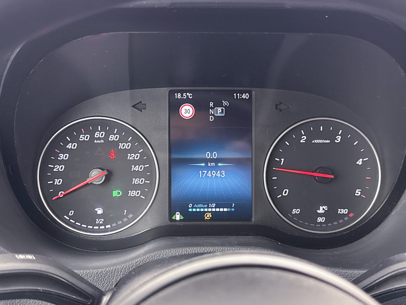 فان Mercedes-Benz Sprinter 314 2.2 CDI L2H2 Navigatie Inrichting Betimmering Cruise Control Navigatie 220v Omvormer Sidebars: صور 6 فان Mercedes-Benz Sprinter 314 2.2 CDI L2H2 Navigatie Inrichting Betimmering Cruise Control Navigatie 220v Omvormer Sidebars: صور 6