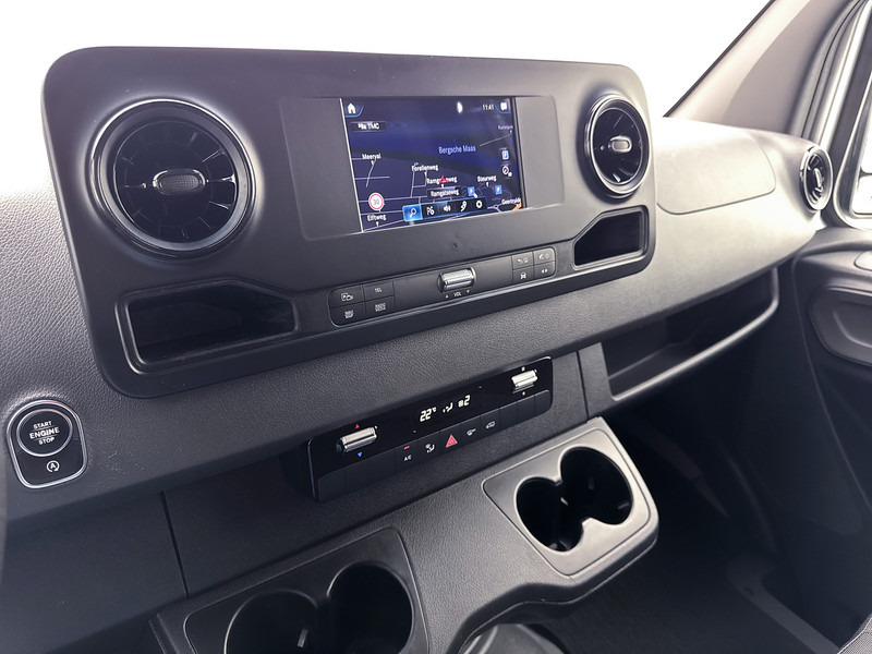 فان Mercedes-Benz Sprinter 314 2.2 CDI L2H2 Navigatie Inrichting Betimmering Cruise Control Navigatie 220v Omvormer Sidebars: صور 7 فان Mercedes-Benz Sprinter 314 2.2 CDI L2H2 Navigatie Inrichting Betimmering Cruise Control Navigatie 220v Omvormer Sidebars: صور 7