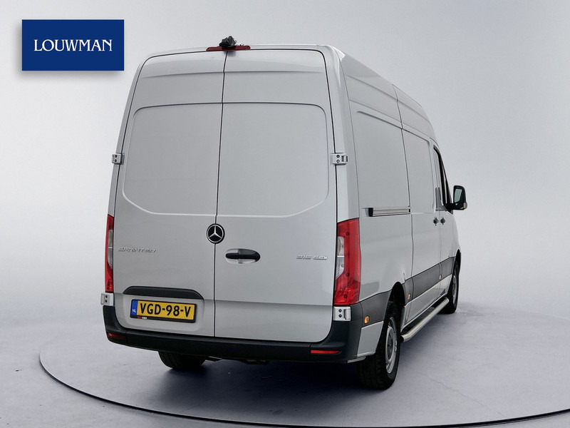 Mercedes-Benz Sprinter 316 2.2 CDI L2H2 Inrichting Navigatie Camera 220v omvormer Geveerde stoel - فان: صور 3 Mercedes-Benz Sprinter 316 2.2 CDI L2H2 Inrichting Navigatie Camera 220v omvormer Geveerde stoel - فان: صور 3